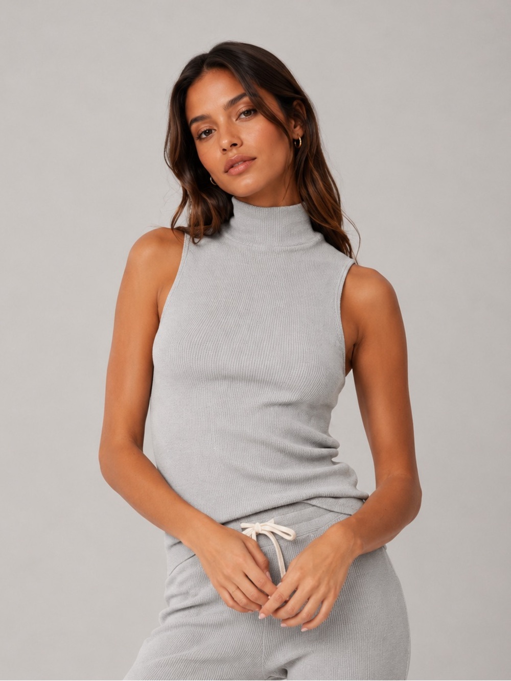 $95 New Monrow Rib Mock Neck Tank - Light Grey - XS